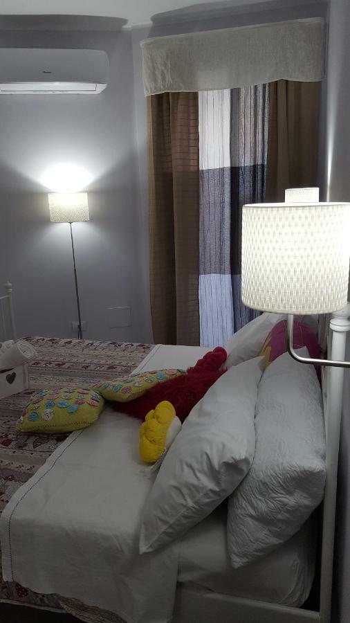 אגרופולי Afrodite Suites Deluxe מראה חיצוני תמונה